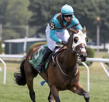 Little Trilby going for second straight Grade 1 in Beverly Steinman