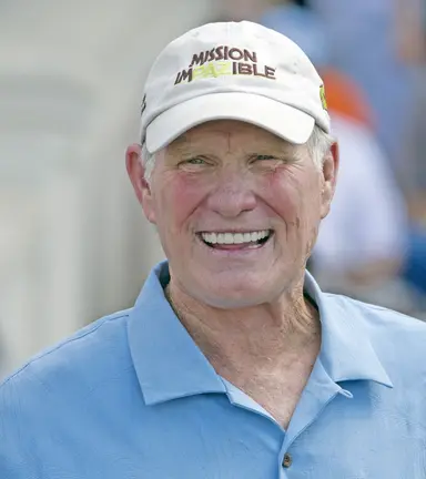Bradshaw back in Thoroughbred racing with Oaks propsect