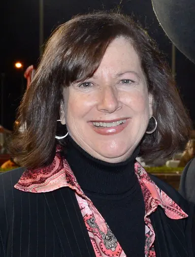 Sam Houston to honor longtime publicist Claussen