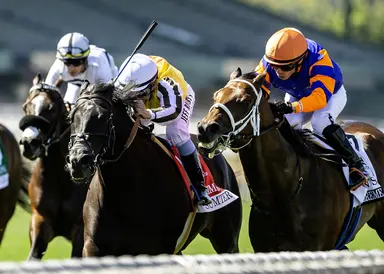 Sumter prevails for first graded stakes score in San Simeon