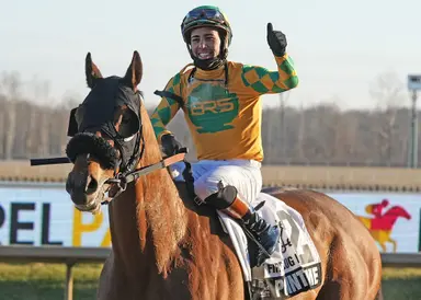 Cruz's hot streak topped by General George win aboard Point Dume