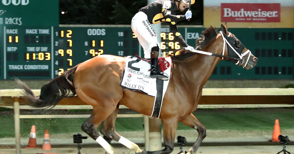 Willy D's gets his revenge on Banishing in Charles Town Classic