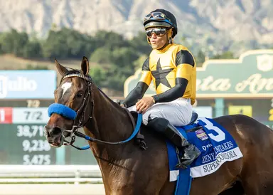 Connections pondering possible BC Distaff start for Super Corredora
