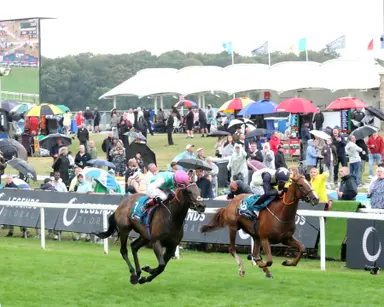 Kalpana hangs on over longshot Sparan Nua in Yorkshire Oaks