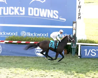 Kentucky Belle much the best in Dueling Grounds Oaks