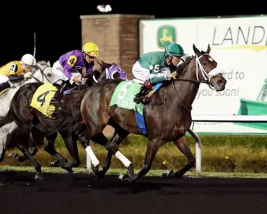 Reagan's Flame rallies to another synthetic win in Presque Isle Masters