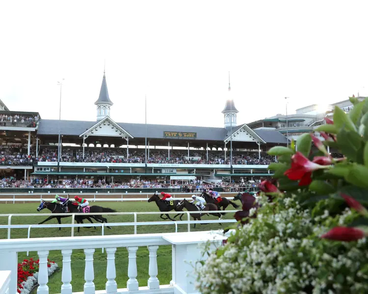 Churchill Downs scenics01.6.20.26.COM