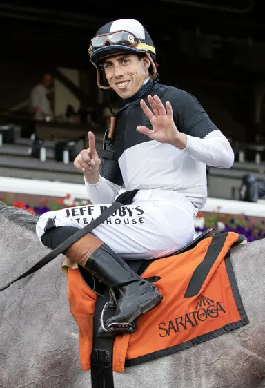Irad Ortiz Jr. to miss Breeders' Cup with broken ankle