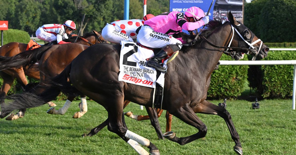 Kupuna goes wire to wire to score nose victory in Bernard Baruch