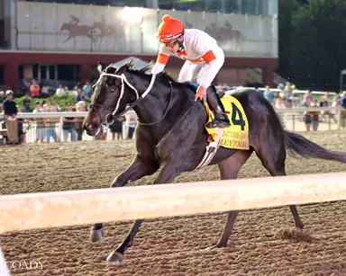 Rileytole relishes two turns in Remington Park Oaks