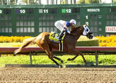 Shea Brennan takes early lead to the wire in Bertrando Stakes