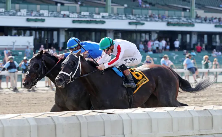 East Avenue03.6.13.26.EQUI-PHOTO