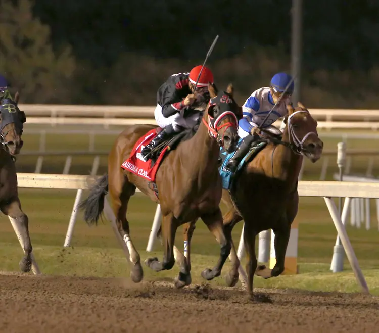 Letta's Legacy (center) wins Oklahoma Classics Night Distaff at RP Oct 17 2025