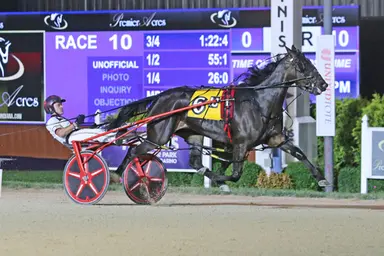 Harrah's Hoosier Park:  Somemore Blue reigns in Indiana Sire Stakes
