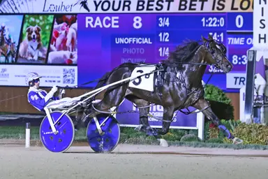 Harrah's Hoosier Park:  Favorites clean up in Friday's Grade 3 stakes