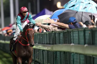 Bowman, Teetan snare LONGINES IJC berths as Tony Cruz slots Happy Valley quartet