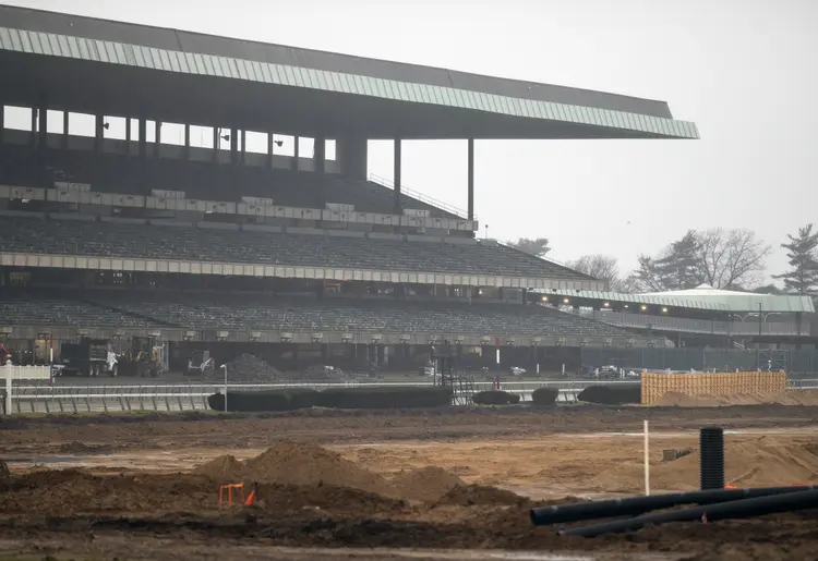 Belmont Park.Grandstand.Construction.12-3-23.BL_.jpg