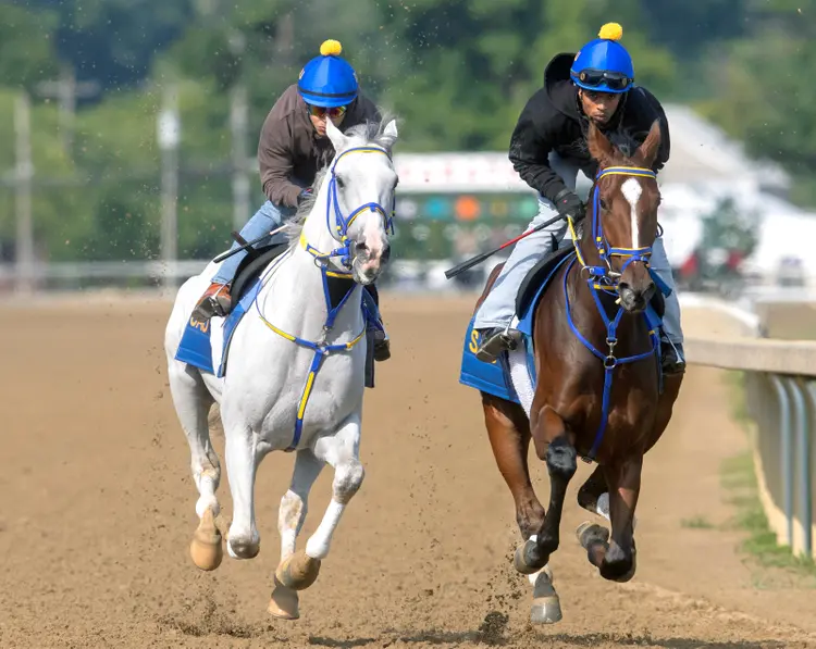 White Abarrio (left) Empress New Groove work at SAR July 20 2026