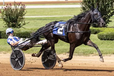 Red Mile:  Presidente finishes first in Kentucky Championship Series