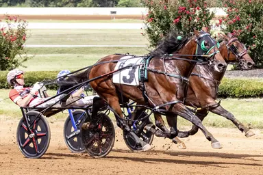 Red Mile:  Brandon Blvd scores in Kentucky Championship Series