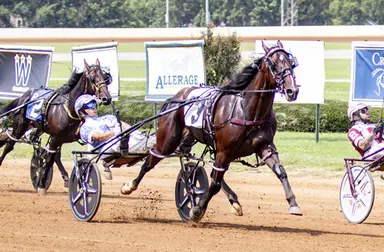 Red Mile:  Hard Four surprises in Kentucky Championship Series