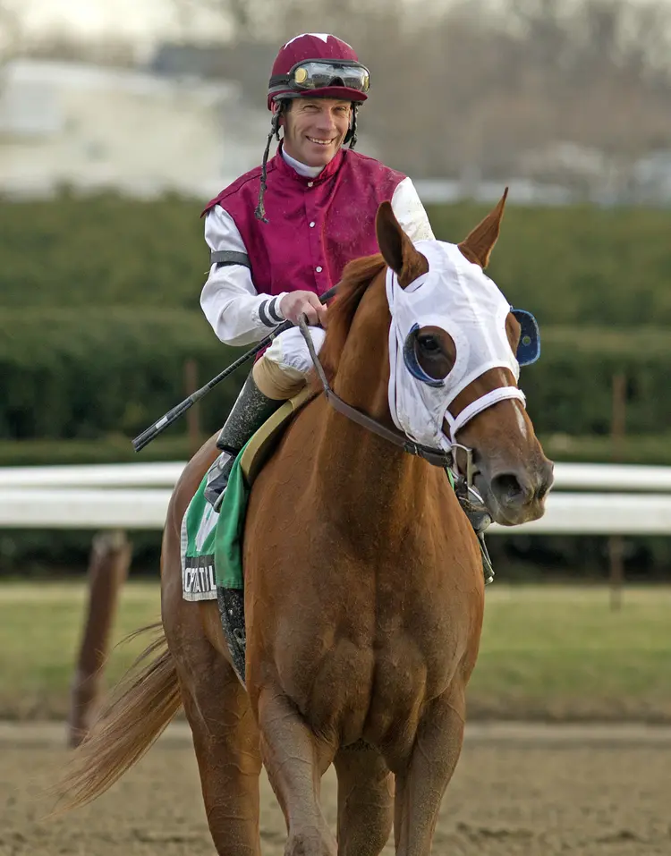 Captivating Lass03.1-7-12.BL_.jpg