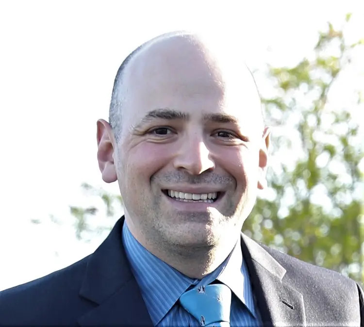 Derick Giwner