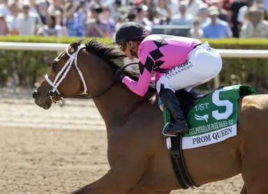 Prom Queen puts Cox on target for fourth Kentucky Oaks victory