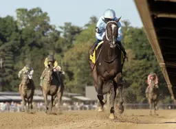 Iron Orchard wins Fleet Indian in dominant fashion