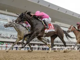 T Kraft holds off a late charge from Crazy Mason to take Vosburgh