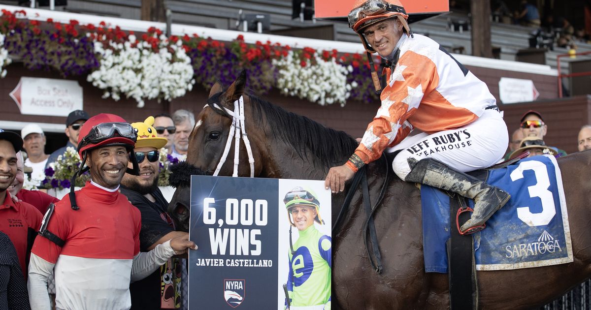 Jockey Castellano gets 6,000th career win