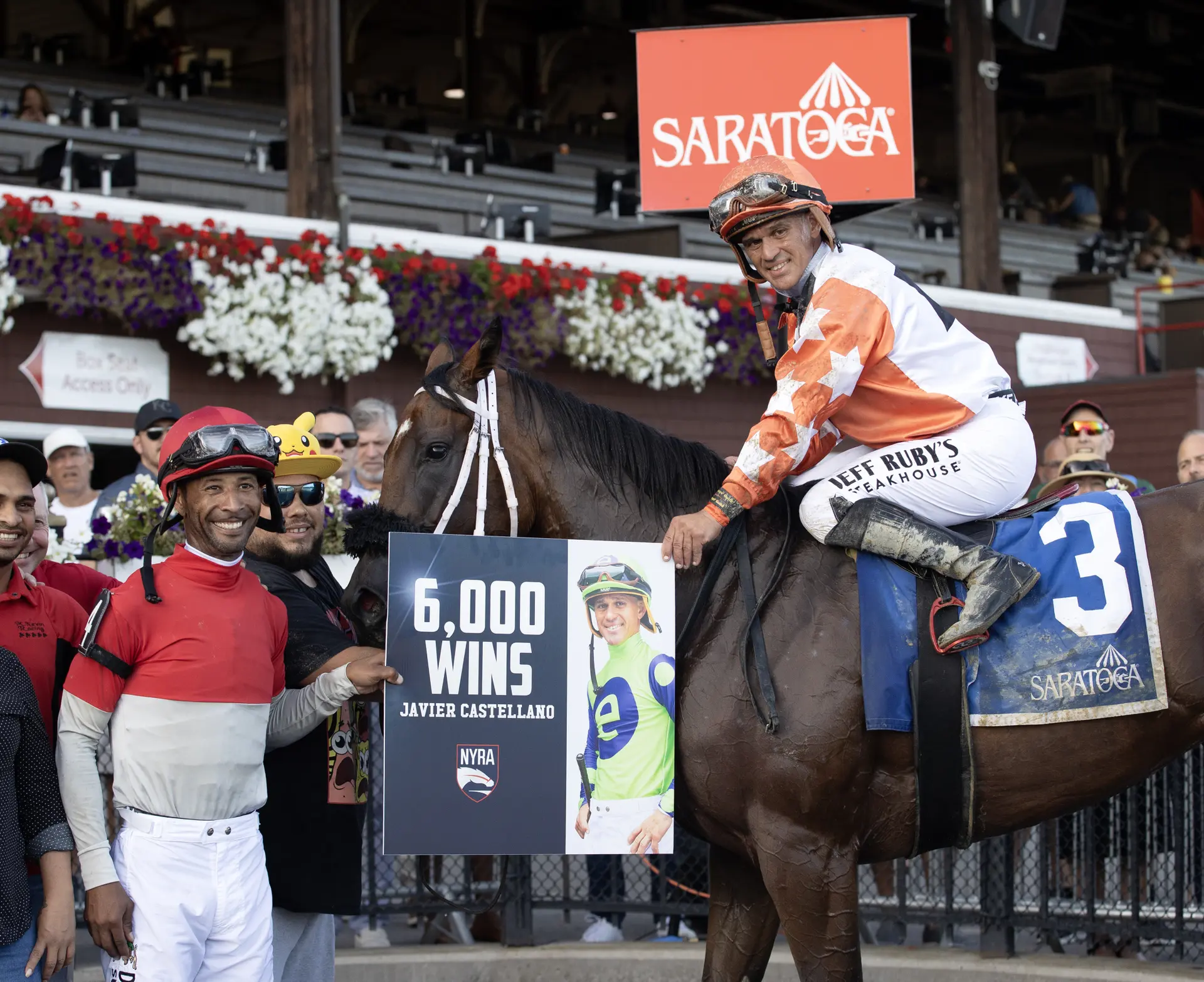 Jockey Castellano gets 6,000th career win
