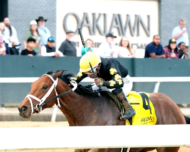 FOIE GRAS - OAKLAWN ANYWHERE OVERNIGHT STAKES - 12-28-25 - R08 - Oaklawn Park - Inside Finish 01 - Shelby Layne Ridgway.jpg
