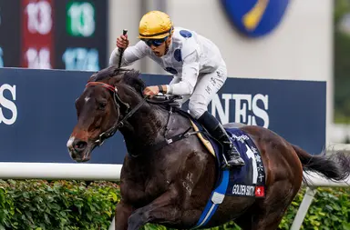 Golden Sixty gallops, Whyte unveils debutant at Happy Valley
