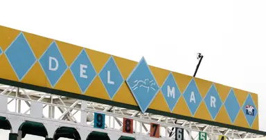 Del Mar shifts to 2 p.m. start time
