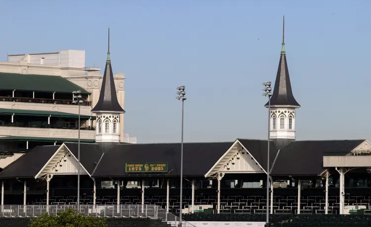 Churchill Downs spires.Scenic.4-23-25.BL_.jpg