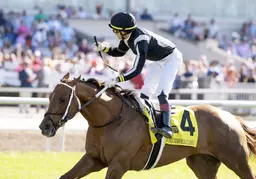 Lagynos steps up with Muniz Memorial Classic