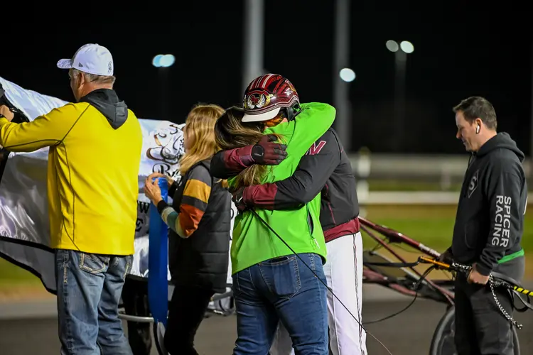 Ronnie Wrenn_Gillon_hug_Jessica Hallett.JPG