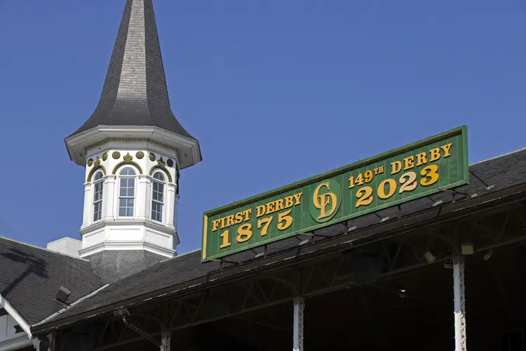 Churchill Downs.Kentucky Derby.Spires.4-26-23.BL_.jpg