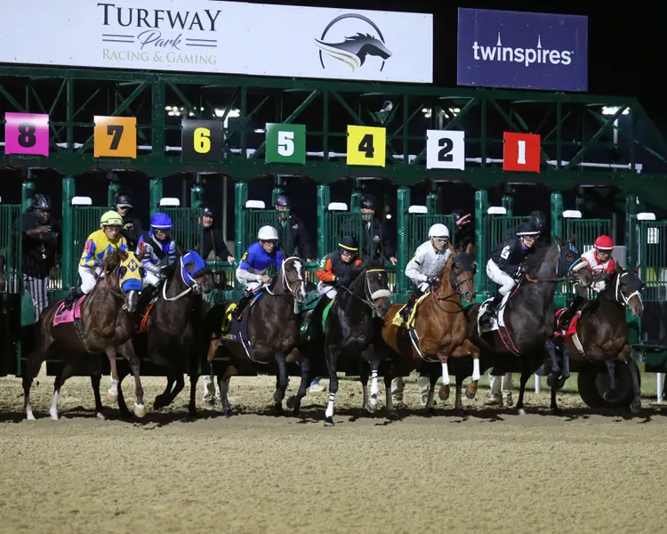 Turfway scenics02.12.1.23.CO_.jpg