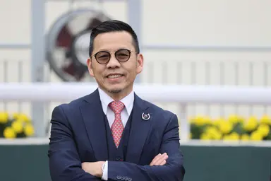 Frankie Lor loads up as apprentice Nichola Yuen debuts at Sha Tin