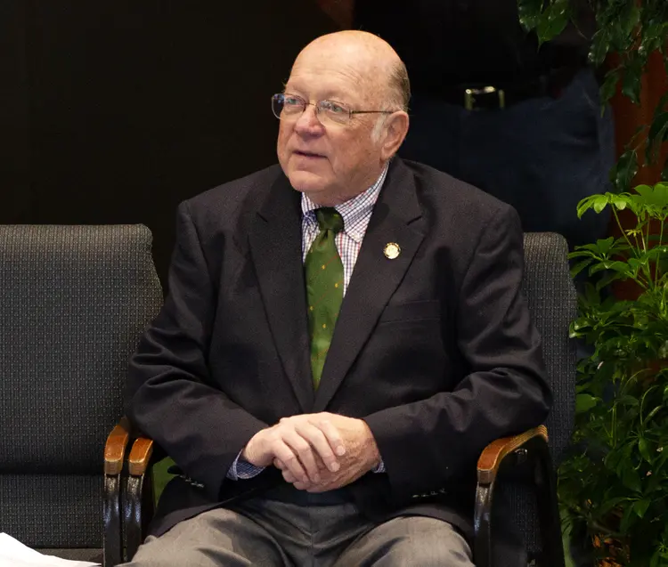 Bowen,Ed.8-8-14.BL_.jpg
