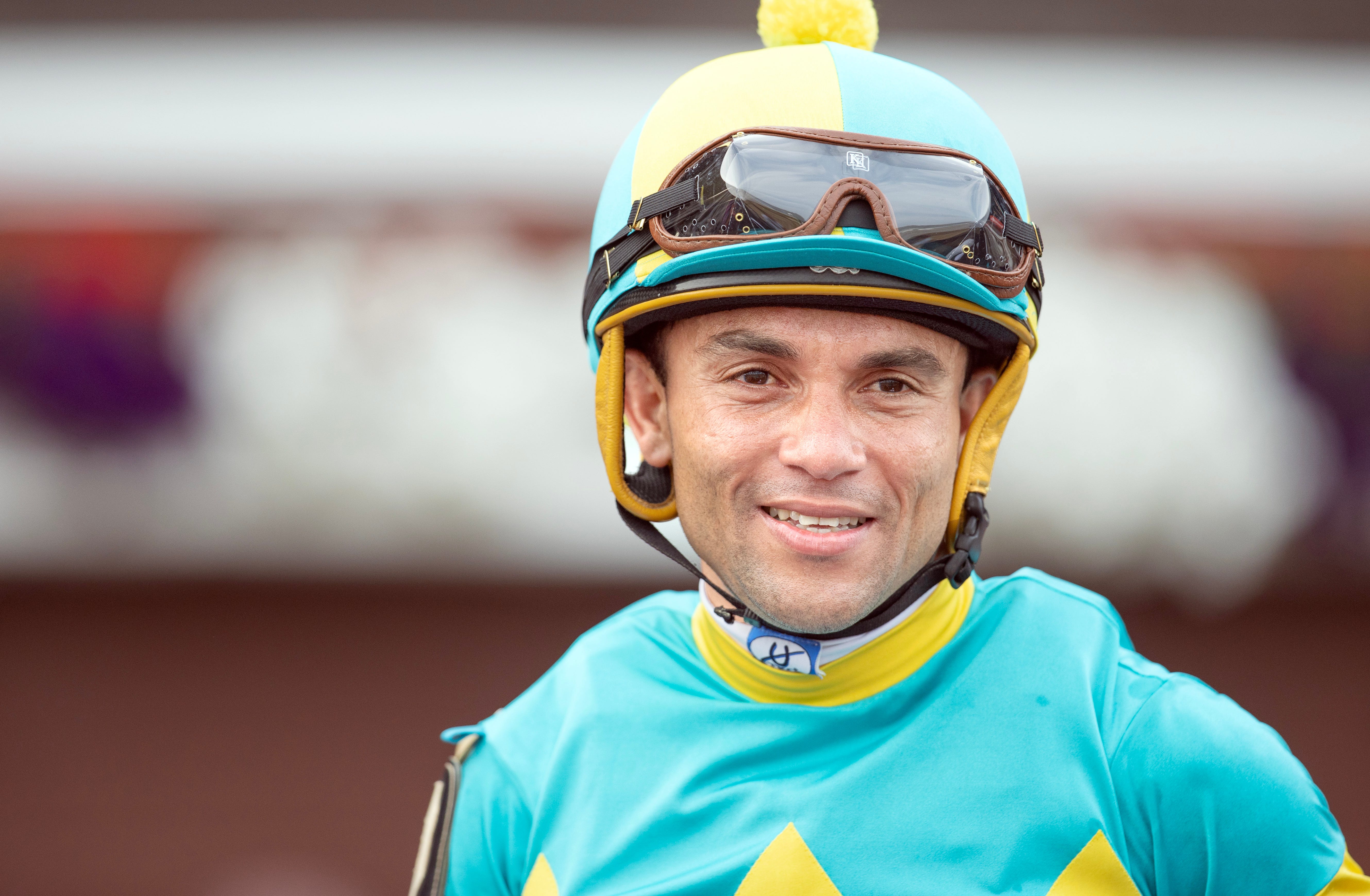 Four jockeys penalized for whip violations