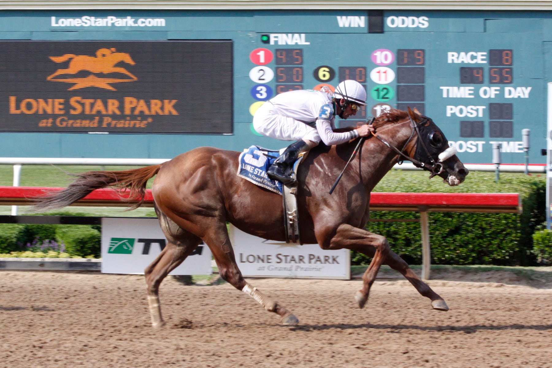 Lone Star Park Endorsement captures Texas Mile and targets Saratoga