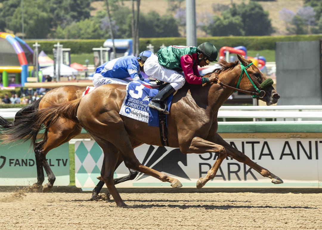 Grand Slam Smile wins Fasig-Tipton Debutante at SA June 17 2023