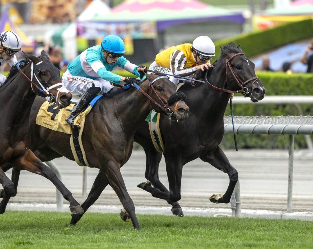 Sumter (right) wins Singletary at SA April 2 2022