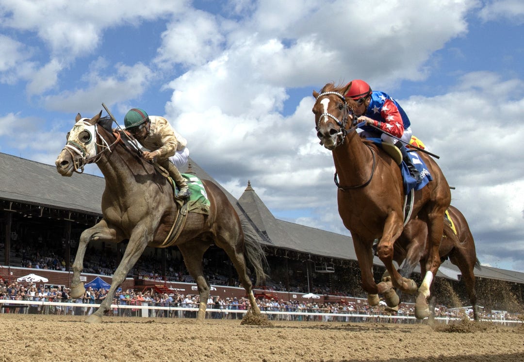 Daily Grind (left) beats Elko County in maiden race at SAR Sept 2 2024