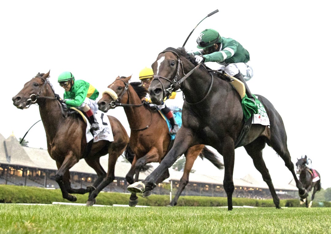 Deterministic (right) holds off Integration (left) in Manhattan at SAR June 8 2025