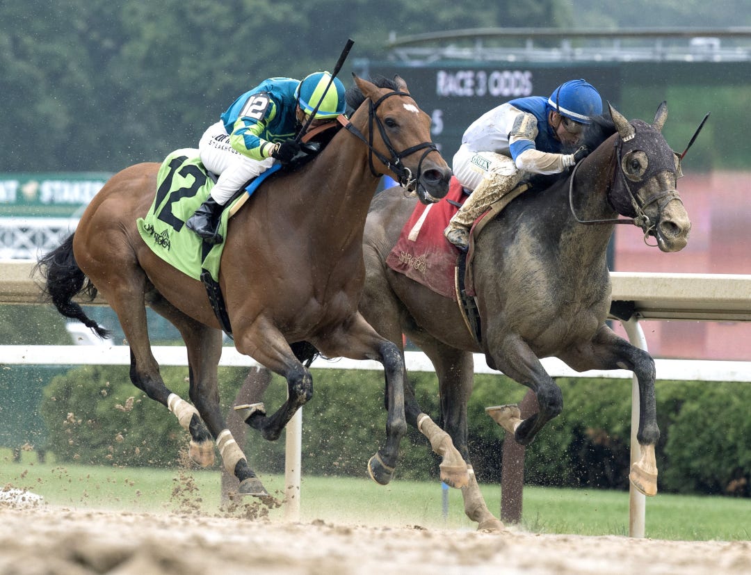 Big Blue Line (right) noses out Certified Loverboy at SAR June 7 2025